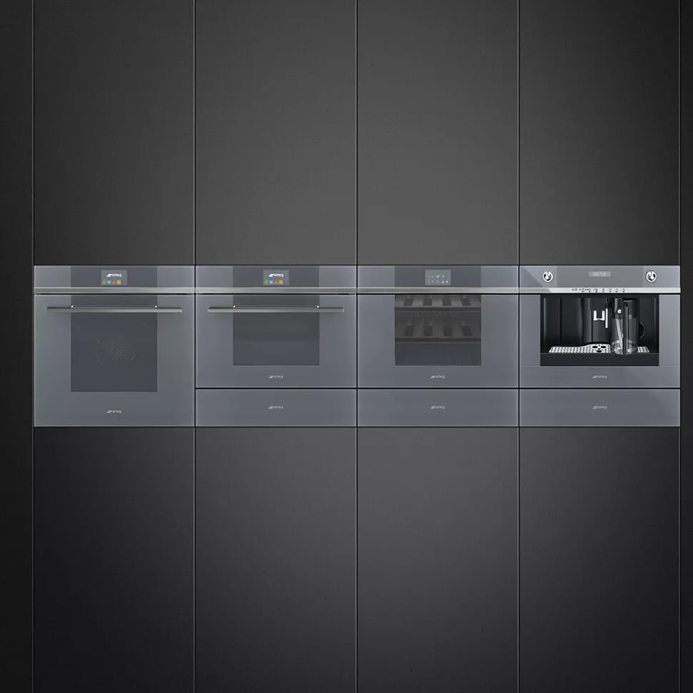 Smeg представил компактные подогреватели посуды для малогабаритных кухонь